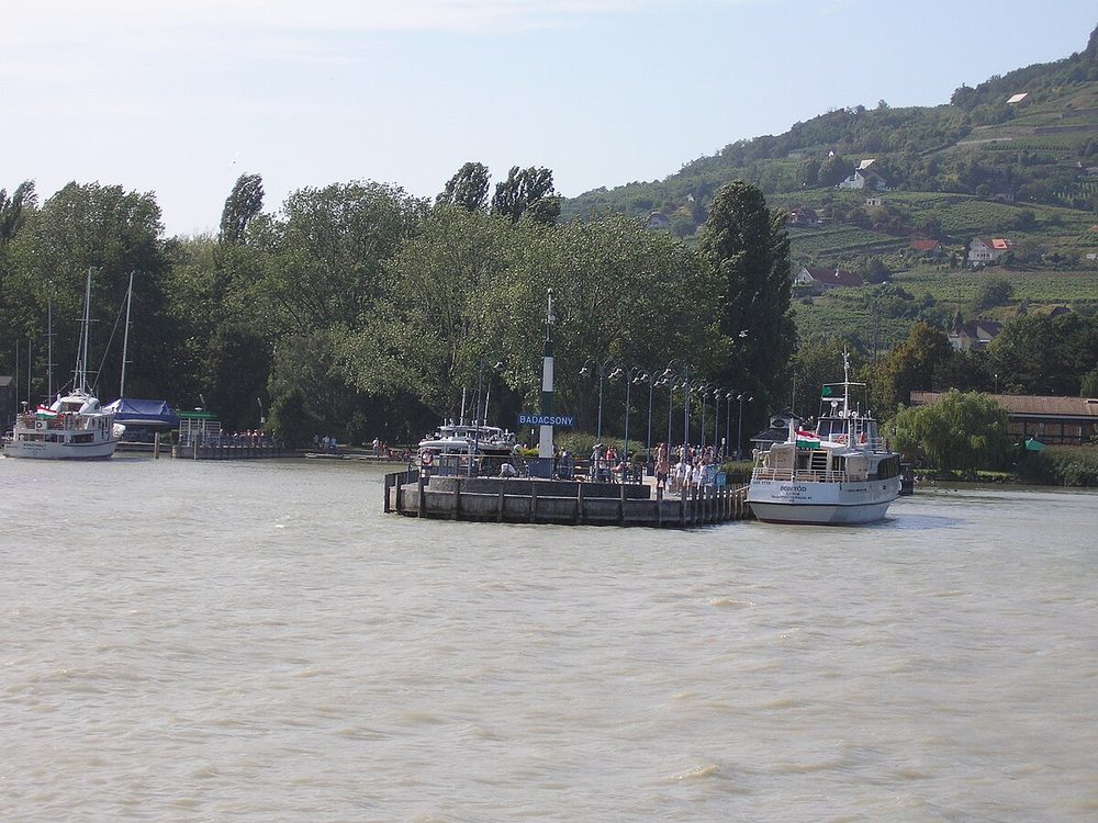 Badacsony kikötő