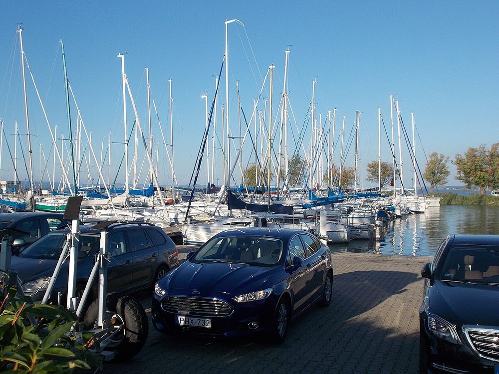 Balatonlelle kikötő